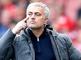 Jose Mourinho hits out at fixt...